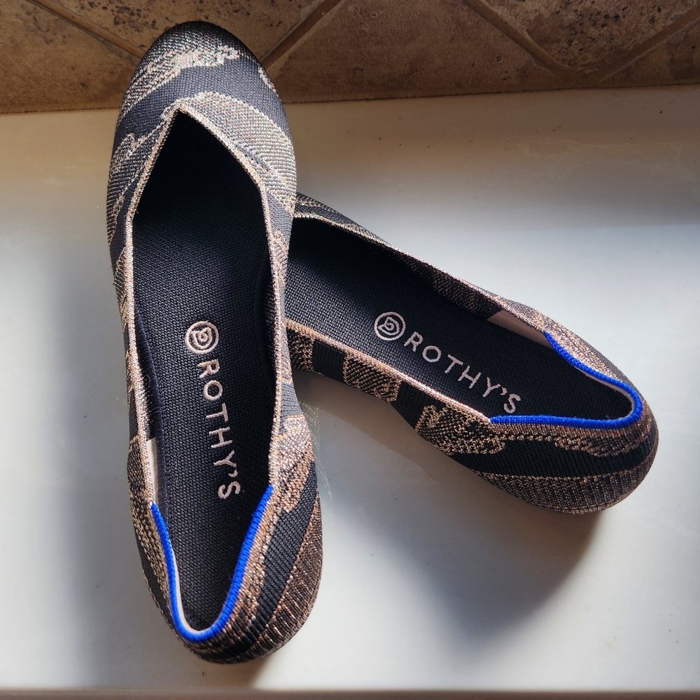 NIB Rothy's Golden Shimmer - Picture 7 of 7